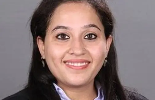 Divya-Sood-Headshot